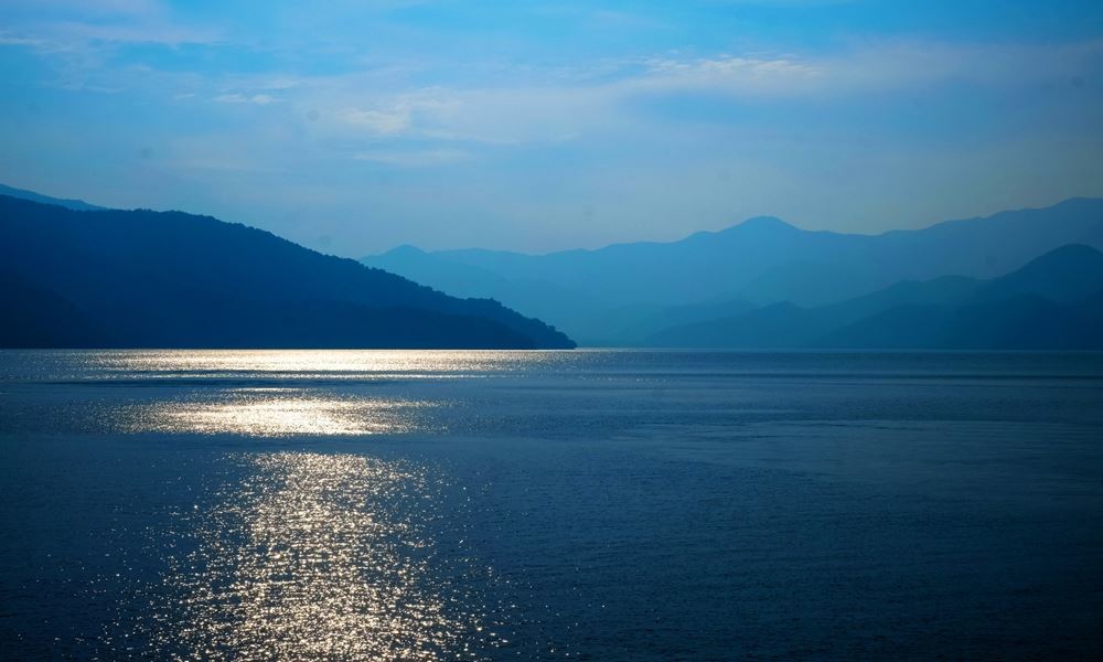 宇都宮ホテル丸治　観光地　中禅寺温泉　中禅寺湖